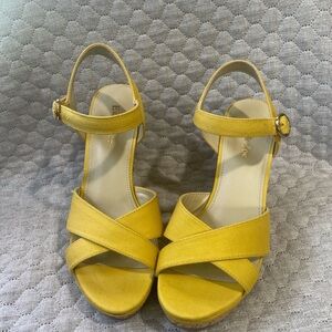 Chic Yellow Sandals with Adjustable Strap